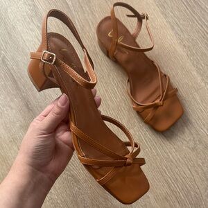 *NEW* Lulu's Block Heel Sandals